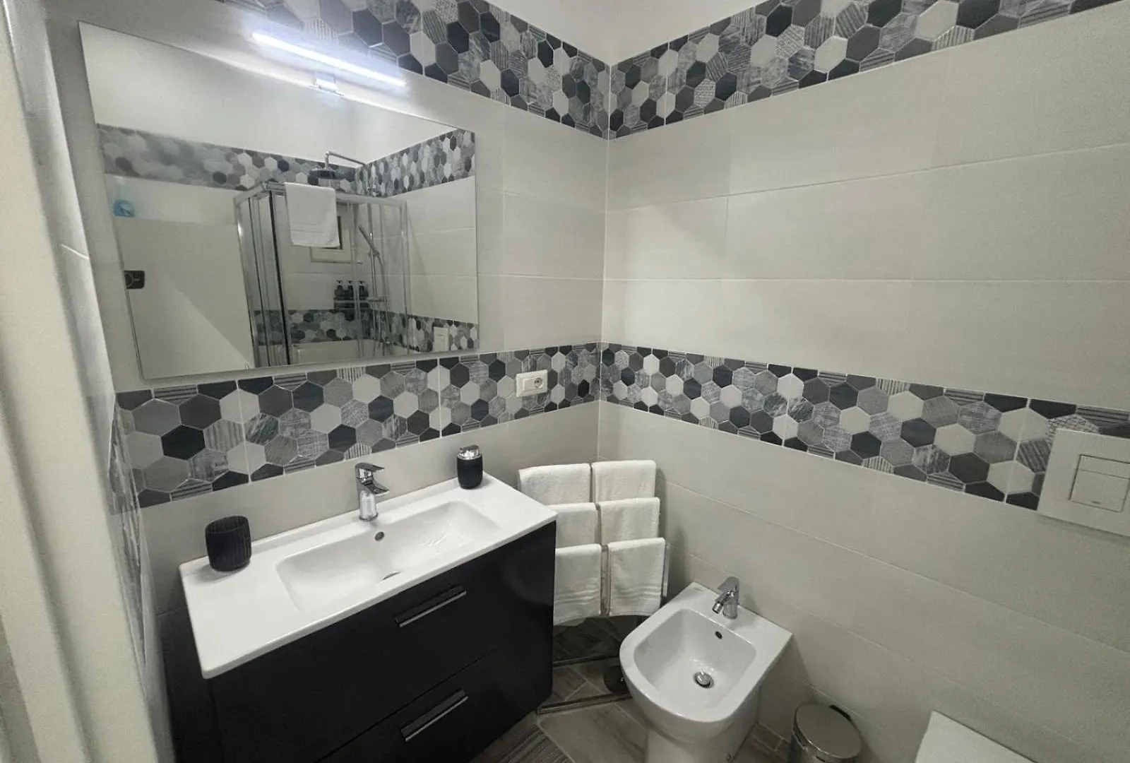Bed & Breakfast Engi Rooms - Leopardi Napoli