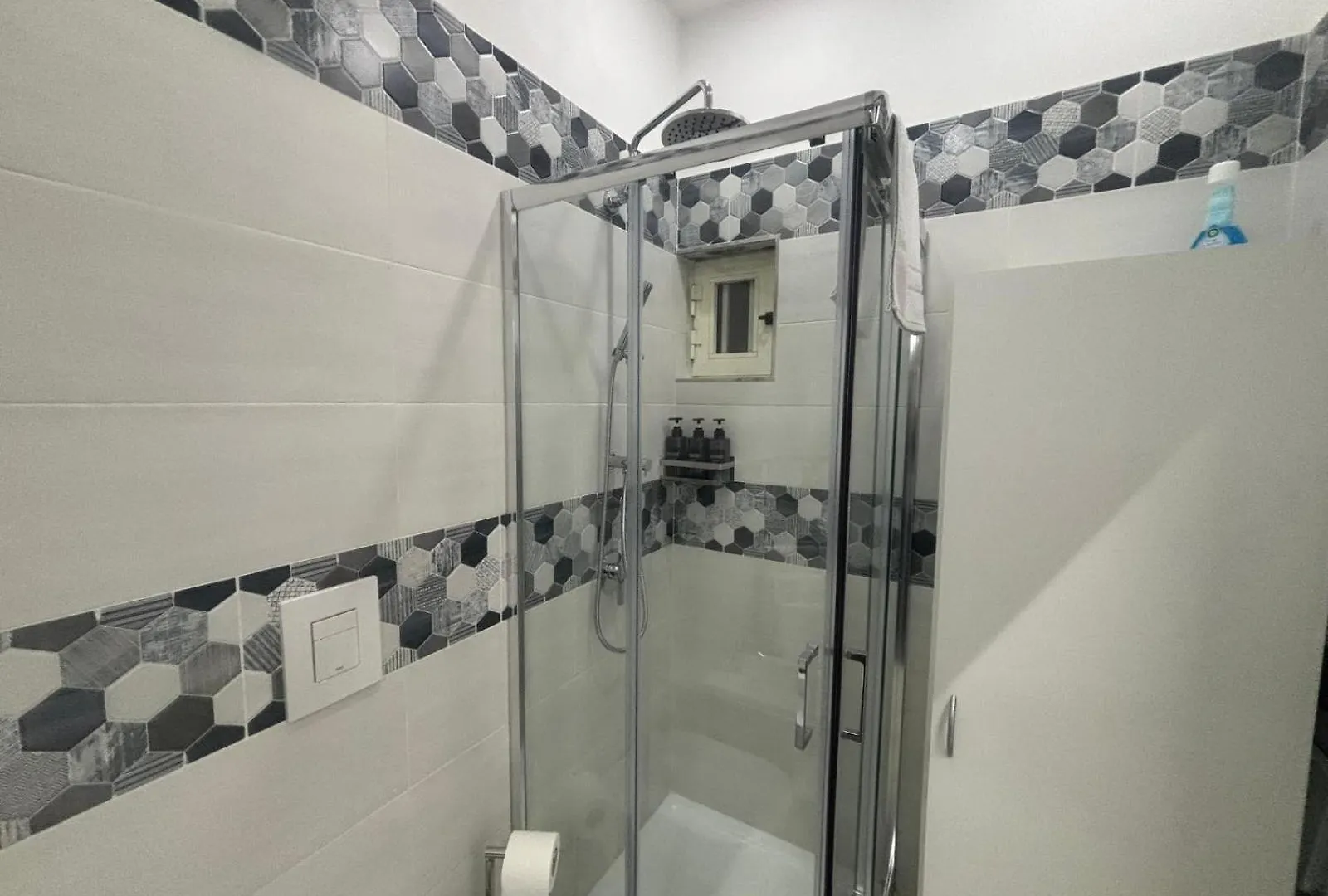 Engi Rooms - Leopardi Napoli Italia