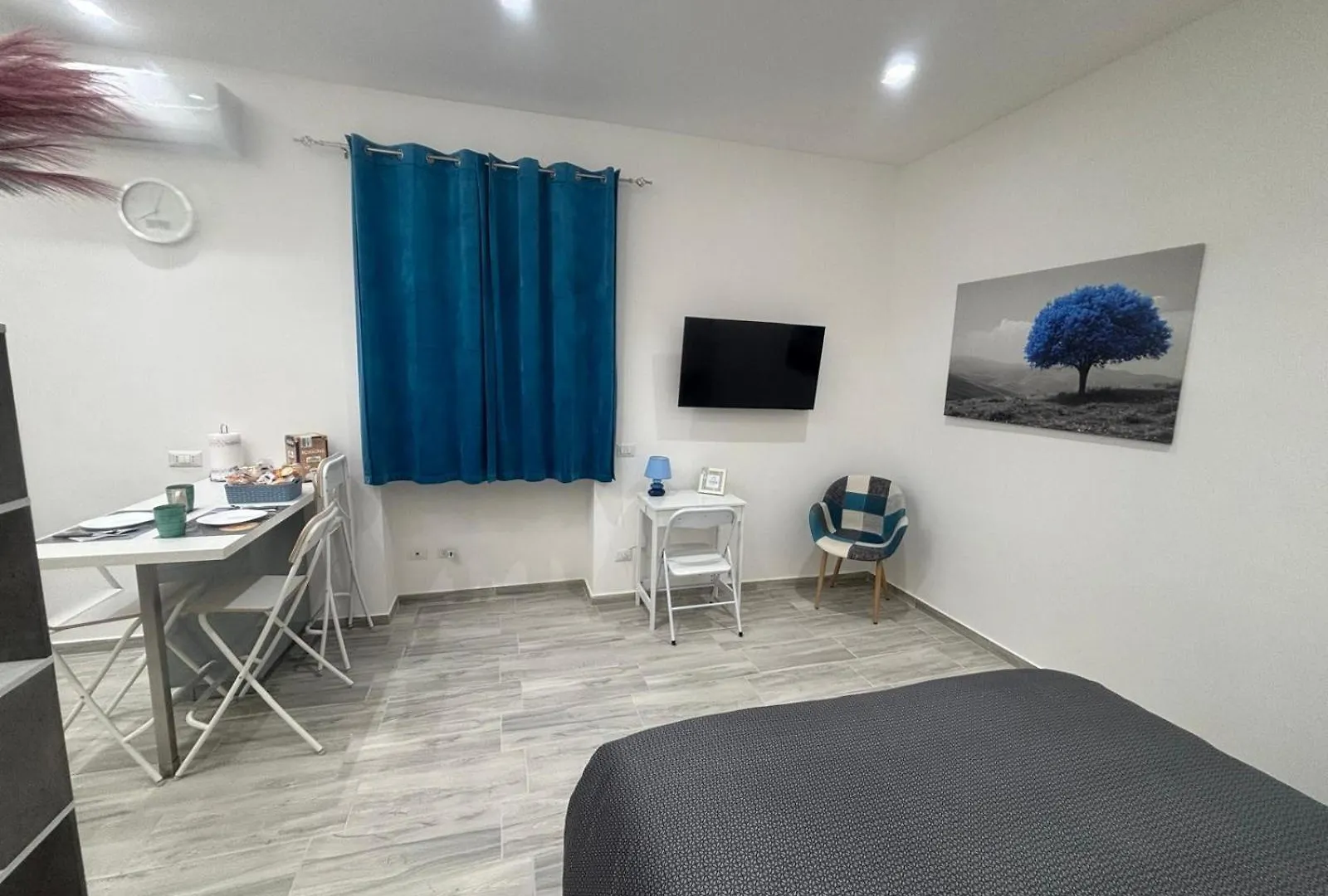 Bed & Breakfast Engi Rooms - Leopardi Naples